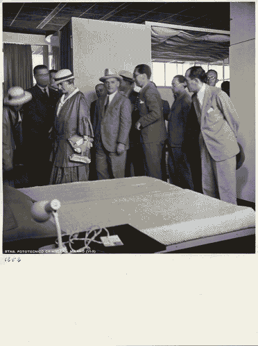 Image for VI Triennale - Visita del ministro della Cultura Popolare, Dino Alfieri - Giornalisti esteri - Giuseppe Pagano Pogatsching