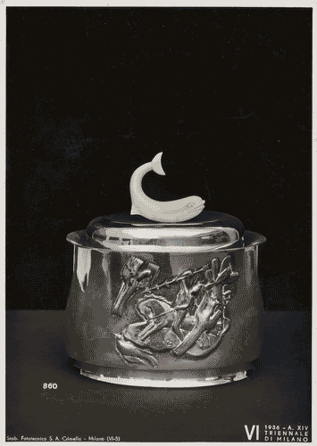 Image for VI Triennale - Sezione dell'E.N.A.P.I. - Argenterie - Scatola in argento e avorio