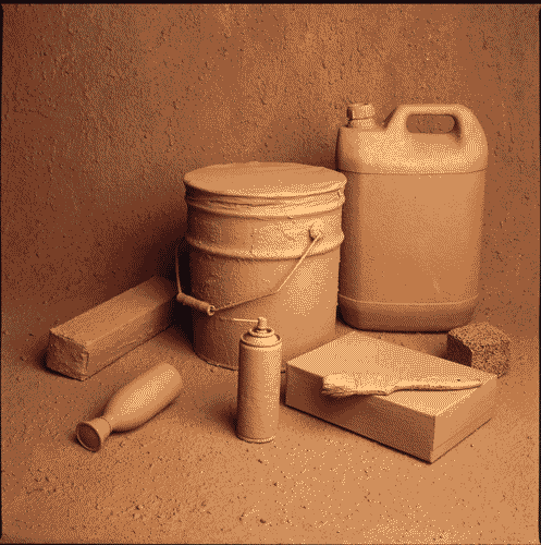 Image for XVIII Triennale - Partecipazioni internazionali - Spagna - Catalogna. Cassa contenente natura morta ancora viva - Prodotti d'igiene domestica