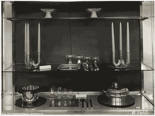 Image for VI Triennale - Sezione della Francia - Vetrina con vetri e argenti