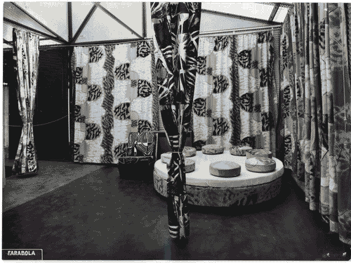 Image for Zona letto della casa trasparente