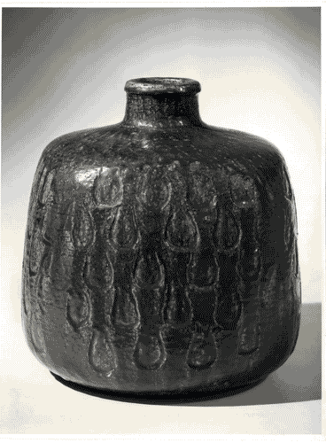 Image for XII Triennale - Sezione della Danimarca - Vaso smaltato in ceramica - Eva Stær Nielsen - Krebs Nathalie