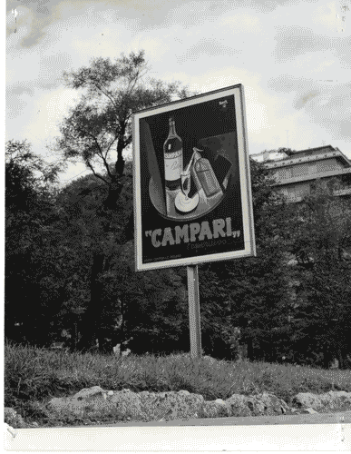 Image for X Triennale - Parco Sempione - Mostra della pubblicità e della estetica stradale - Manifesti pubblicitari per la ditta Campari in piazza della Repubblica - Claudio Conte - Fredi Drugman - Leonardo Fiori - Giorgio Grando -Remo Muratore - Albe Steiner