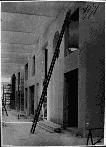 Image for Lavori di allestimento nel Palazzo dell'Arte