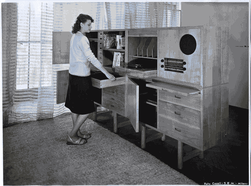 Image for VIII Triennale - Arredamento - Seconda parte. Mobili singoli composti in gruppi - Soggiorno e sala da pranzo - Carlo Pagani - Mario Del Fabbro