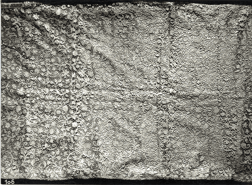 Image for VII Triennale - Mostra del pizzo antico - Tovaglia a punto rosellina