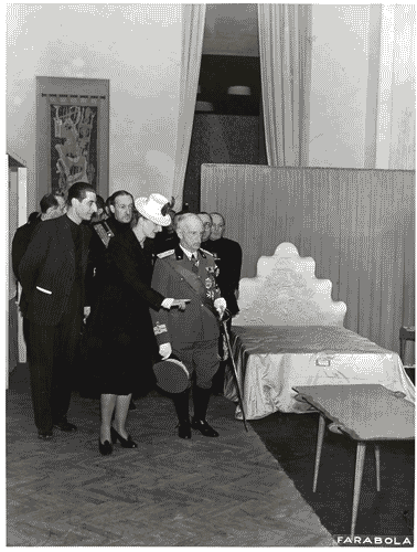 Image for VII Triennale - Inaugurazione - Visita del re d'Italia, Vittorio Emanuele III di Savoia - Giuseppe Bianchini