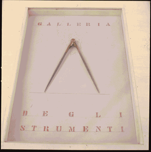 Image for XVI Triennale - Primo ciclo - Galleria del disegno - Galleria degli strumenti - Teca con compasso