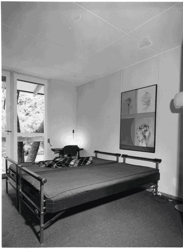 Image for XIII Triennale - Parco Sempione: primo spazio - Casa prefabbricata per vacanze - Camera da letto - Marco Comolli - Giovanna Poli