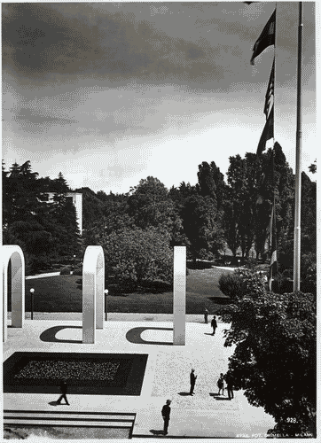 Image for V Triennale - Piazzale d'onore - Archi ornamentali di Mario Sironi