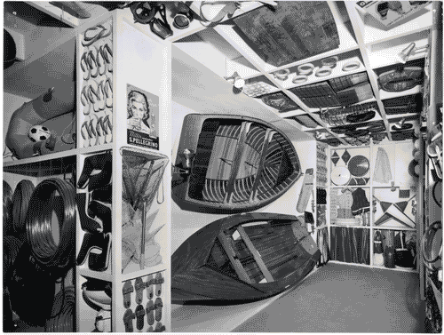 Image for XIII Triennale - Sezione dell'Italia - Seconda parte: l'equilibrio perduto - Quarto settore: Le offerte della civiltà dei consumi