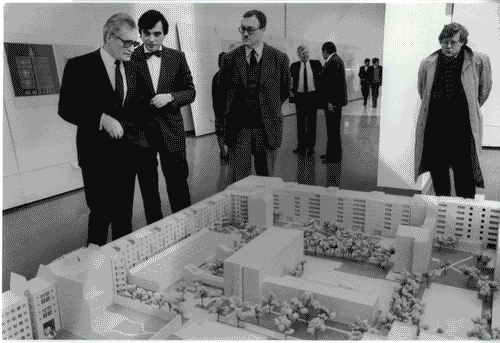 Image for La ricostruzione della città. Berlino, IBA 1987 - Inaugurazione - Marco DeMichelis - Klaus Franke - Gachnang Johannes