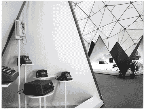 Image for XI Triennale - Parco Sempione - Stati Uniti d'America - Cupola geodetica di Füller - Paul McCobb