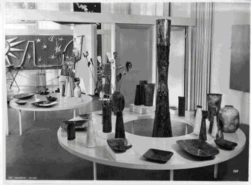 Image for IX Triennale - Metalli nella casa - Vasi e piatti di Paolo De Poli