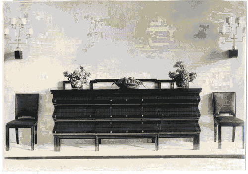 Image for III Biennale - Sezione germanica - Sala dei mobili - Cassettone di Bruno Paul