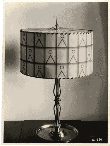 Image for IV Triennale - Sezione dell'E.N.A.P.I. - Lampada da tavolo di Giuseppe Fioretti