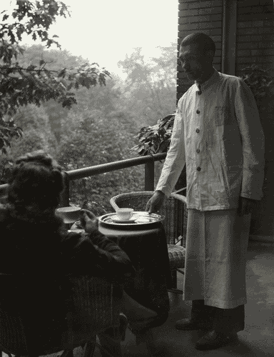 Image for VIII Triennale - Divise del personale - Divisa da cameriere