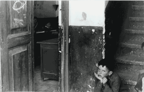 Image for XII Triennale - La casa e la scuola - Settore rurale - Villaggio rurale - Bambini a scuola