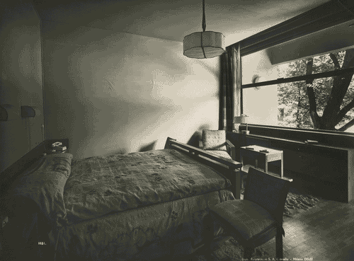 Image for V Triennale - Costruzioni nel parco Sempione - Piccolo albergo di mezza montagna di Nicola Mosso - Camera matrimoniale di Mario Passanti e Paolo Perona