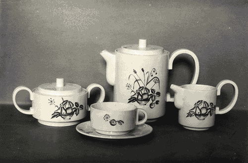 Image for V Triennale - Arti decorative e industriali - Ceramiche - Servizio da tè di Guido Andlovitz