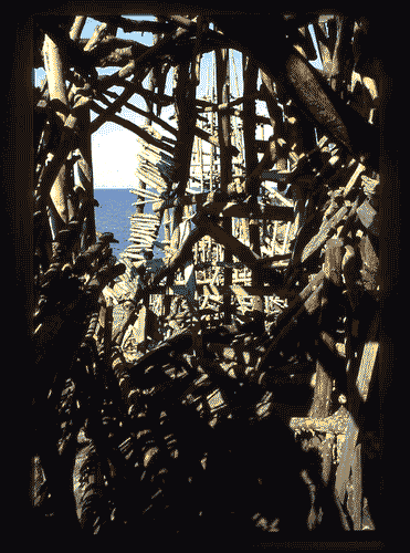 Image for XVIII Triennale - Partecipazioni internazionali - Svezia. Una fabula svedese - Lars Vilks, "Nimis", Scultura architettonica in legno