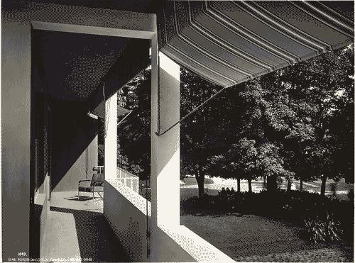 Image for V Triennale - Mostra dell'abitazione - Casa per le vacanze di un artista sul lago di Giuseppe Terragni e altri