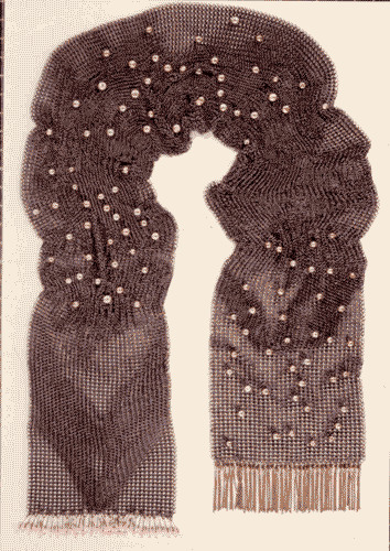 Image for Tra moda e design, linea infinita - Sciarpa in acciaio inox e oro di Giancarlo Montebello