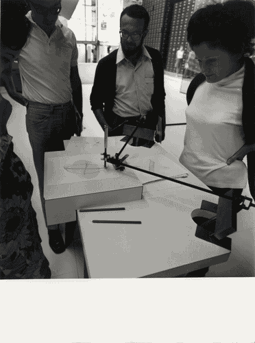 Image for XIV Triennale - Mostra del grande numero - Introduzione - Rassegna del prodotto individuale ad alto livello tecnologico - Harmonograph, macchina sperimentale per lo studio delle oscillazioni sovrapposte