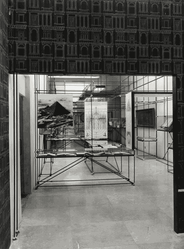 Image for IX Triennale - Studi sulle proporzioni - Pannelli fotografici e vetrine con libri antichi - Francesco Gnecchi-Ruscone