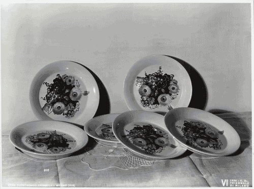 Image for VI Triennale - Sezione dell'E.N.A.P.I. - Ceramiche - Servizio da frutta