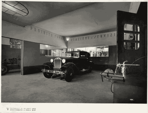 Image for V Triennale - Costruzioni nel parco Sempione - Piccolo albergo di mezza montagna di Nicola Mosso - Autorimessa di Giuseppe Cento