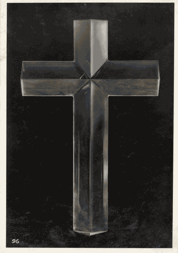 Image for V Triennale - Arti decorative e industriali - La Strada-Mostra d'ambienti moderni - Saletta d'esposizione di Fontana Arte - Croce in cristallo molato