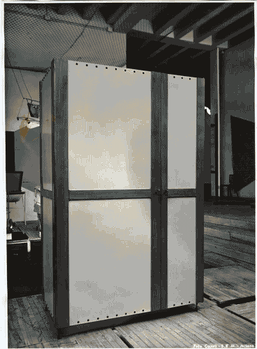 Image for VIII Triennale - Arredamento - Prima parte. Mobili singoli suddivisi per funzione - Armadio componibile - Ignazio Gardella