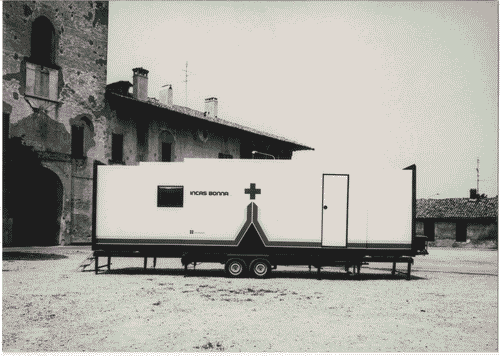 Image for Abitazioni per l'emergenza - Unità mobile chirurgica espandibile per emergenza (Incas Bonna)