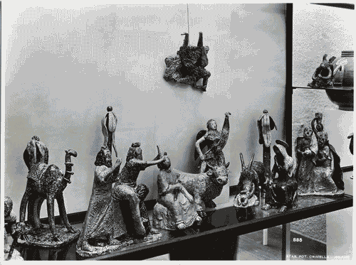 Image for VI Triennale - Mostra delle Scuole d'arte - Istituto Superiore per le industrie artistiche di Monza - Figure per Presepio in ceramica colorata