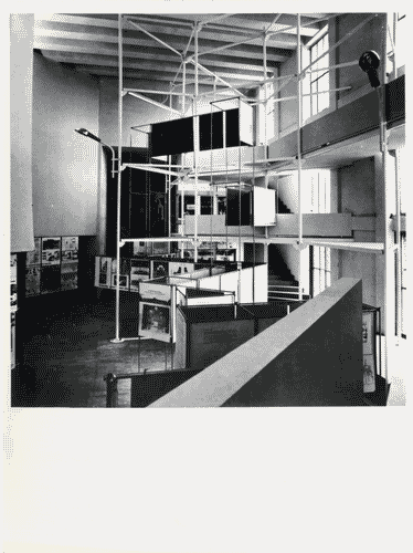 Image for XV Triennale - Sala delle riunioni e delle mostre temporanee - I Mostra temporanea - Architectural Association di Londra