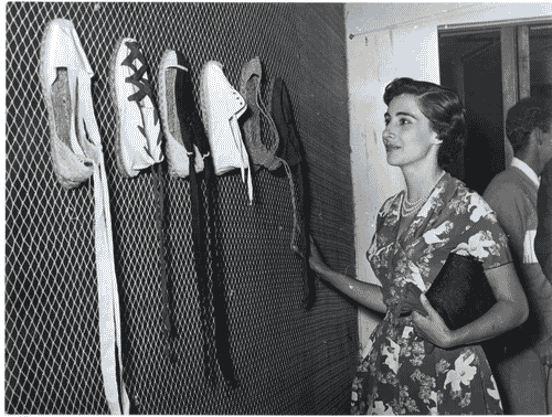 Image for X Triennale - Spagna - Calzature di paglia e tela