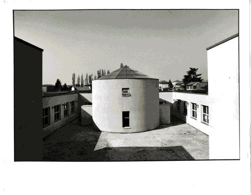 Image for XVI Triennale - Secondo ciclo - Il progetto di architettura - Architetture italiane degli anni '70 - Scuola media di Fagnana Olona (Varese), di Aldo Rossi
