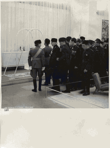 Image for VI Triennale - Visita di Benito Mussolini - Giulio Barella - Giuseppe Pagano Pogatsching