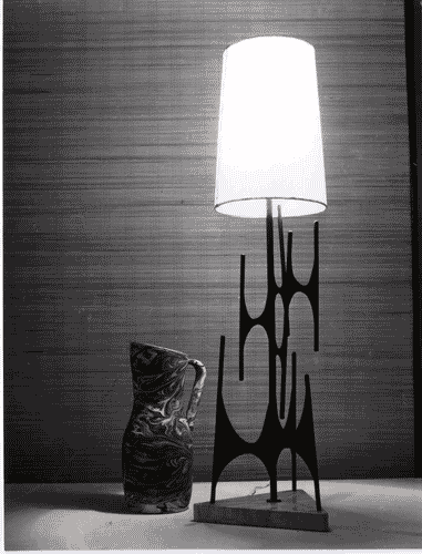 Image for X Triennale - Mostra della C.N.A. (Compagnia Nazionale Artigiana) - Brocca in terraglia di Enrico Bettarini - Lampada da tavolo di Maurizio Tempestini