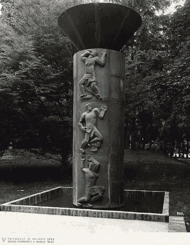 Image for V Triennale - Mostre nel parco - Padiglione della stampa - Fontana all'ingresso del padiglione della stampa di Mario Sironi e Leone Lodi