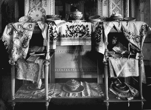 Image for I Biennale - Sala della mensa - Maioliche della Soc. Ceramica di Deruta