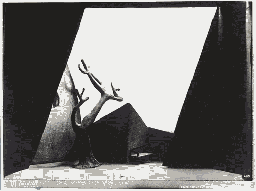 Image for VI Triennale - Mostra internazionale di scenotecnica teatrale - Sezione internazionale - Scenografia per "Orestiade" di Eschilo