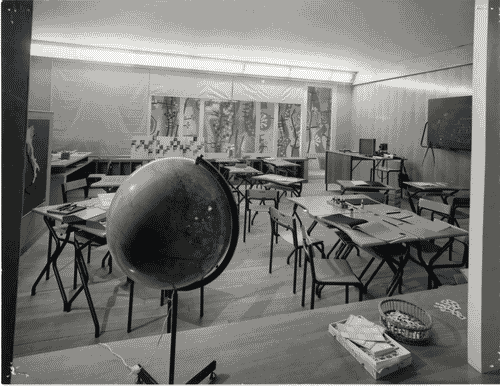 Image for XII Triennale - La casa e la scuola - Esempio di scuola elementare con aula comune