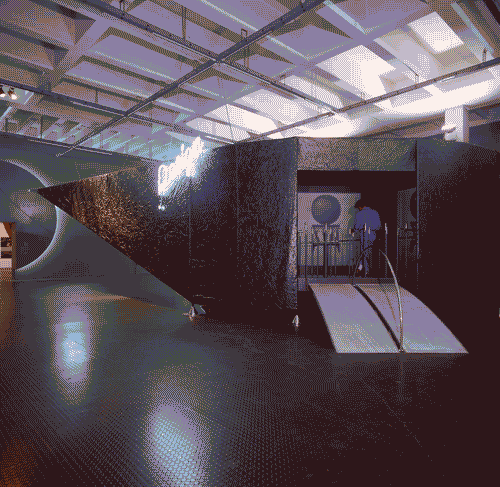 Image for XVII Triennale - Le città del mondo e il futuro delle metropoli - Oltre la città la metropoli - Simulatore metropolitano, nell'allestimento della sezione Design (i comportamenti negli spazi pubblici, semipubblici e privati)