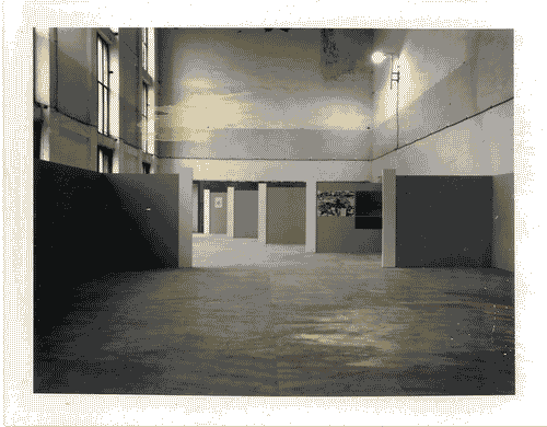 Image for Lavori di allestimento nel salone d'onore per il primo ciclo di mostre