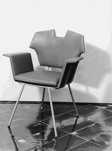 Image for IX Triennale - Ospitalità - Piccolo bar estivo - Poltroncina imbottita - Melchiorre Bega - Pavimento in ceramica di Fausto Melotti