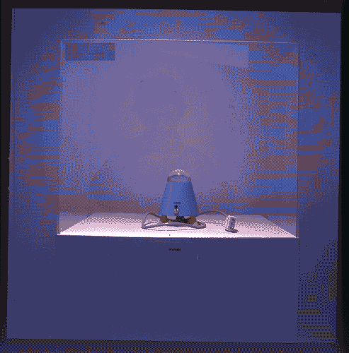 Image for XVI Triennale - Primo ciclo - La sistemazione del design - L'interno dopo la forma dell'utile. La casa decorata - Spazio di Michele De Lucchi - Prototipo di macinacaffè