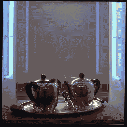 Image for XVI Triennale - Primo ciclo - La sistemazione del design - Paesaggio casalingo - Teiere in acciaio