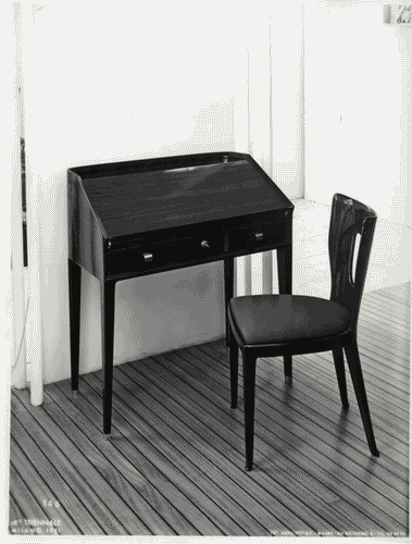 Image for IX Triennale - Arredamento e mobili isolati - Arredamenti composti - Scrivania a ribalta e sedia del Soggiorno - Osvaldo Borsani